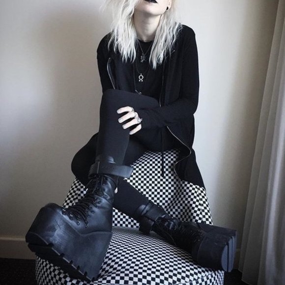SOLD!🆕"Sacred Traitor" Widow DollsKill Boots - Picture 6 of 8